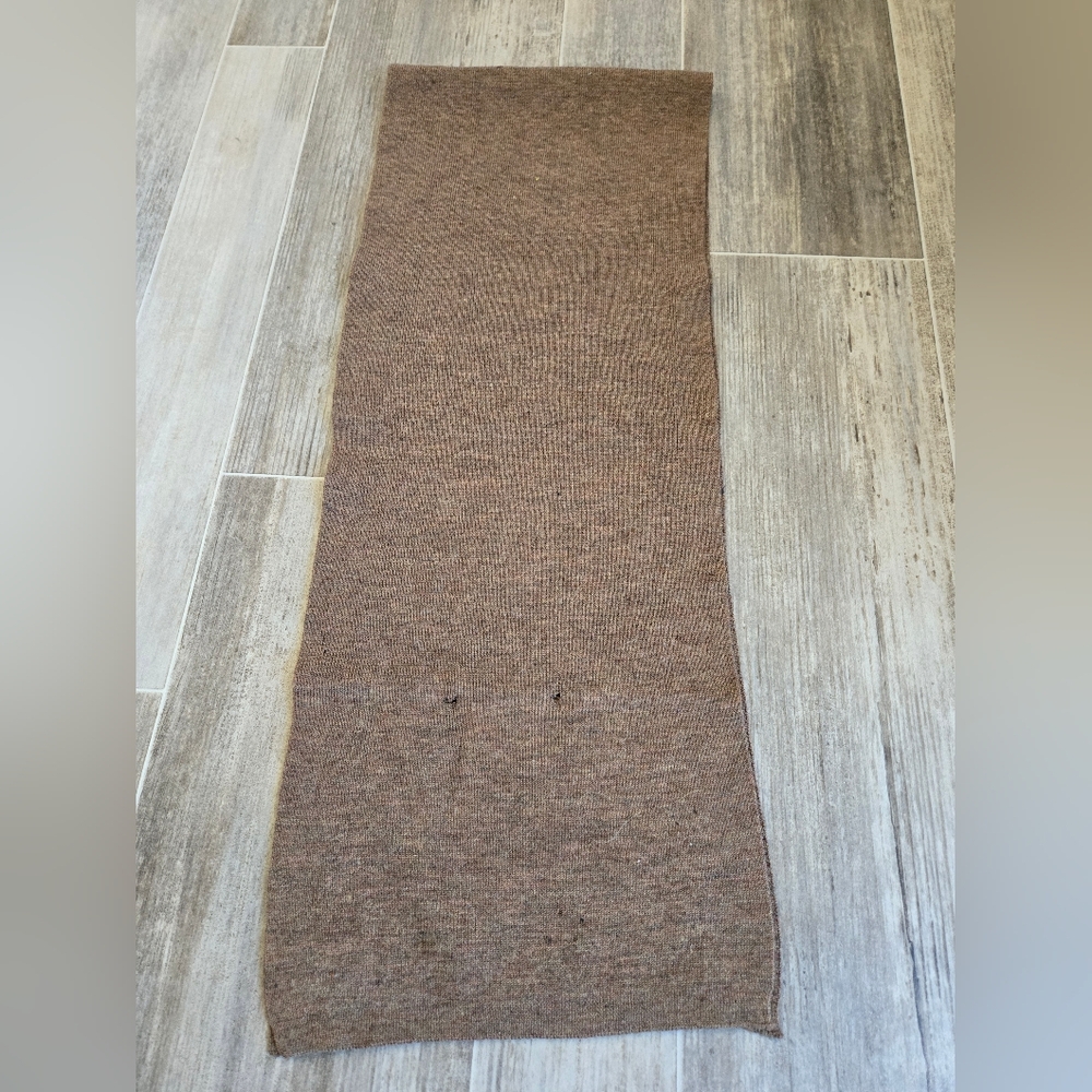 GAP Brown 100% Wool Scarf - Picture 2 of 5